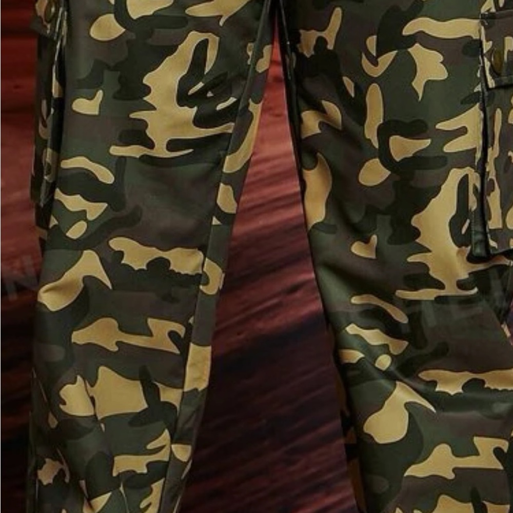 Drawstring waist